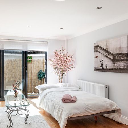 Exceptional 2 Bed Boutique Home In Mill Hill Exterior foto